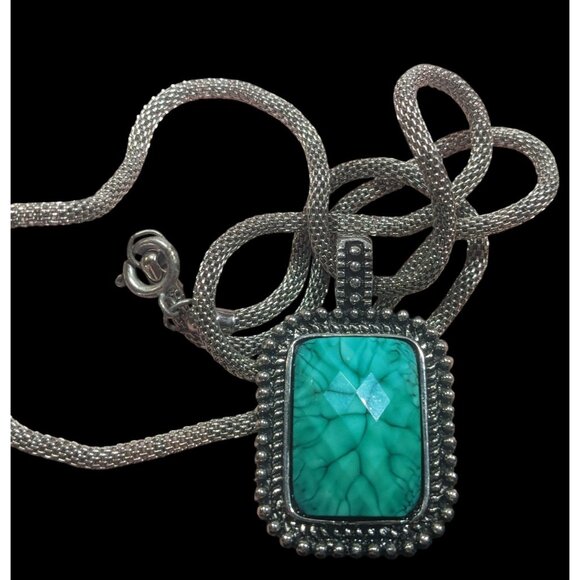 Funky Faceted Turquoise Tone Pendant Necklace - Picture 3 of 6